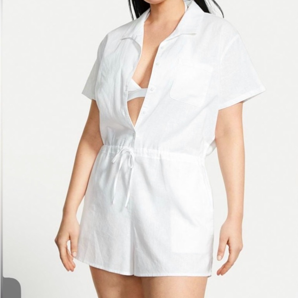 Victoria’s Secret White Linen Romper, NWT Size Med & Lrg